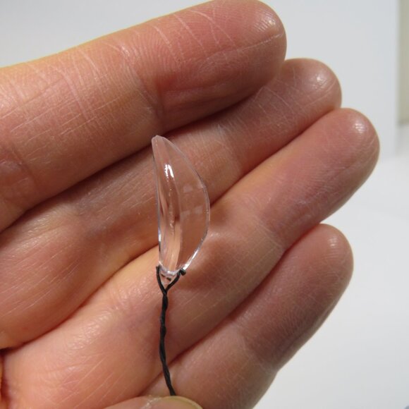 "Ice" Wire (7) Floral Accents clear prismed (add "light" to your arrangement) #2 - Picture 6 of 9